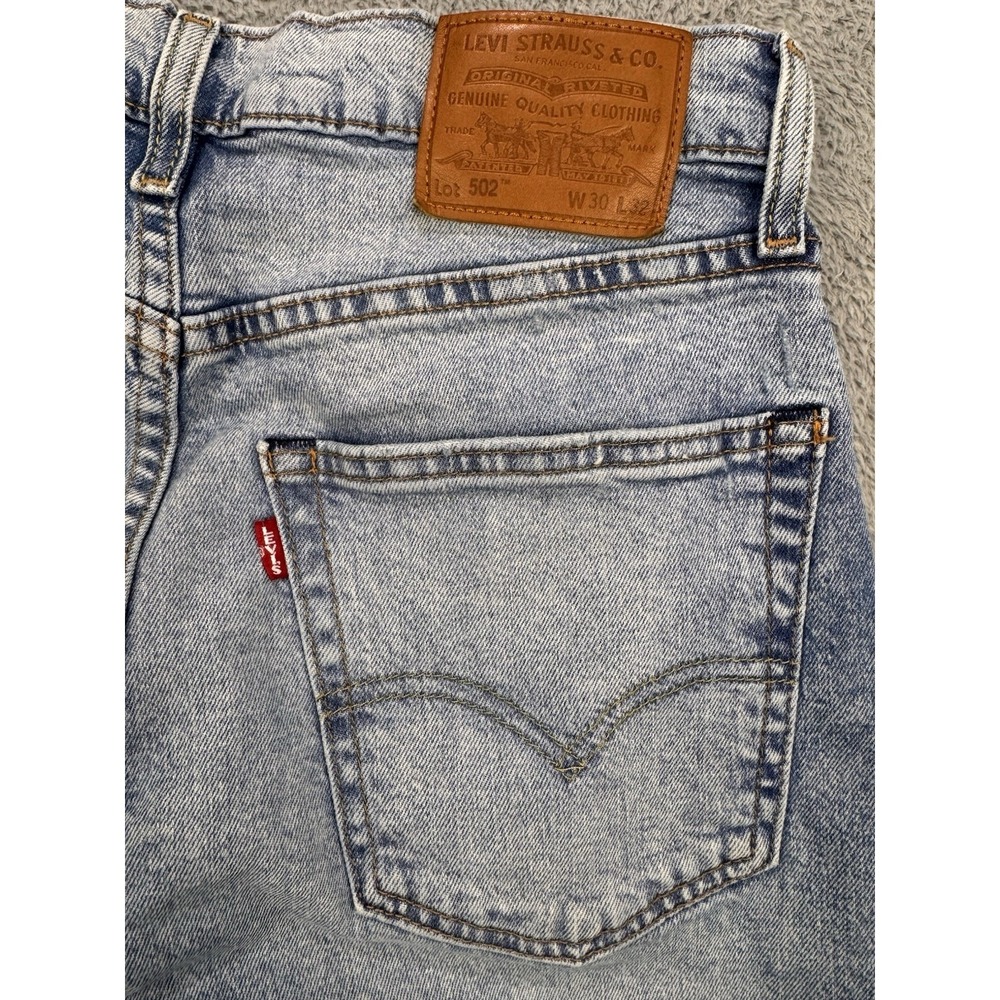 Levis Premium 502 Jeans Men 30x32 Blue Distressed Denim Taper Leg Red Tab - Picture 3 of 11